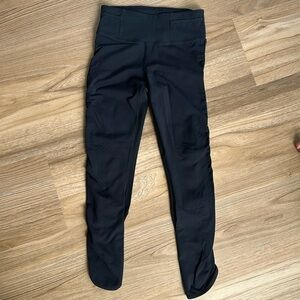 Lululemon Luxtreme Leggings
Color: Black
Size: 4